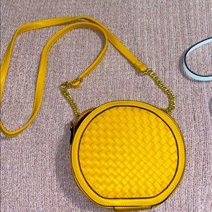 NWOT round crossbody
